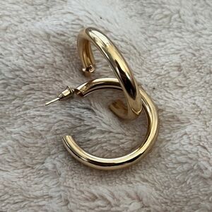 gold chunky circular hoops